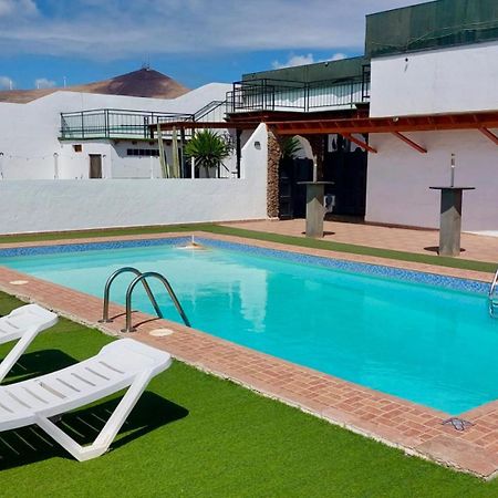Lanzarote Hostel Arrecife  Esterno foto